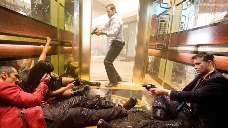 Vern's Seen SMOKING ACES!! | VERN'S REVIEWS on the FILMS of CINEMA