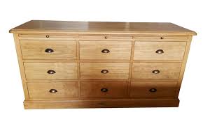 Comportant 3 ou 4 tiroirs. Commode De Mercerie 9 Tiroirs Bois Massif