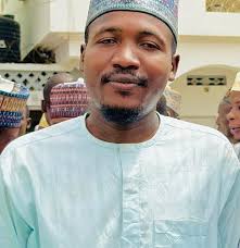 Shifa Gwamna ko dan gidan ku ne, na...