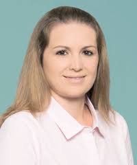 Alexandria Reilly's Instagram, Twitter & Facebook