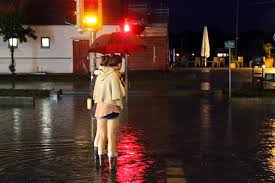 Und was machen die temperaturen? Unwetter Regenmassen Uberschwemmen Rostock Rostock Heute