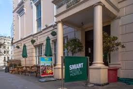The smart hyde park inn hostel is located in the center of london and designed for a traveler who has a budget. Smart Hyde Park View Hostel London Reserving Com