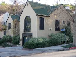 It was a kit house from this regional company, based in los angeles. Mouseplanet Walt Disney S Hollywood Homes By Jim Korkis