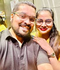 Roshan Pinto's Instagram, Twitter & Facebook