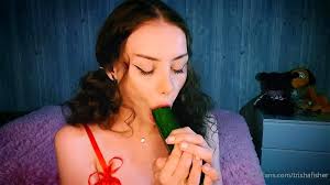 Tr1sha: Blowjob, Handjob & Xhamster Porn - SpankBang