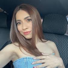 Sonia Cabrera's Instagram, Twitter & Facebook