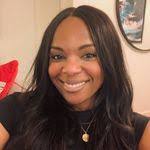 Lindsey Zappia's Instagram, Twitter & Facebook