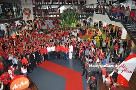 Check 'ketua' translations into english. Ketua Kumpulan In English