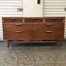 Includes low 9 drawer dresser, highboy dresser with 5 dr. Pin On Vintage Furniture