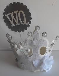 White queen alice in wonderland crown. 19 White Queen Ideas White Queen White Queen Costume Alice In Wonderland Costume
