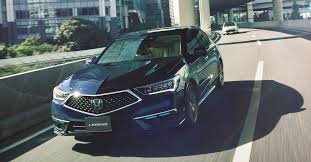 Tanpa sungkan, ibuku dengan dibantu budhe titiek langsung melepas kain jaritnya dan dengan cepat jarit itu meluncur ke bawah. Honda Legend 2021 Kini Dengan Ciri Honda Sensing Elite Pemanduan Autonomi Tahap Tiga Careta