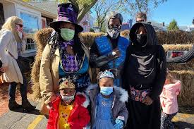 Things To Do On Long Island Halloween Weekend And Beyond Mommy Poppins Things To Do With Kids In 2020 Halloween Kids Kids Things To Do Halloween Fun
