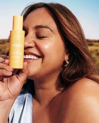 SPF 50+ Hydrating Face Serum with Kakadu plum