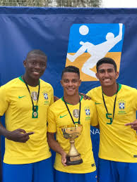 A seleção brasileira já encerrou os . Com Tres Vascainos Selecao Brasileira De Beach Soccer Conquista O Titulo Do Grupo Zona Sul Na Liga Sul American Club De Regatas Vasco Da Gama