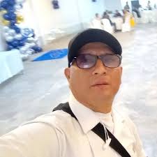 Está muy hermosa podemos ser amigos