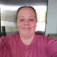 Jen Branham's Instagram, Twitter & Facebook