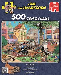 Jan van haasteren is a comic artist who has created these crowded and funny cartoon puzzles that are very silly and enjoyable even for adults. Jumbo Jan Van Haasteren Get That Cat Jigsaw Puzzle 500 Piece Buy Online At Best Price In Uae Amazon Ae