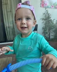 Deena Epps's Instagram, Twitter & Facebook