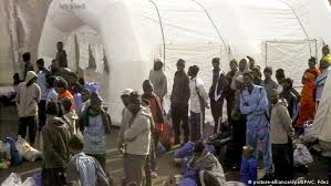 Contactez votre conseiller ou rendez vous dans notre agence la plus proche. Kein Krieg Kein Hunger Im Senegal Dennoch Fliehen Tausende Europa Dw 01 05 2015