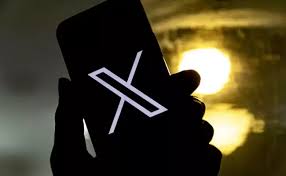 X Down: 'ఎక్స్‌' డౌన్‌.. ప్రపంచవ్యాప్తంగా సేవలకు అంతరాయం |  microblogging-site-x-down-for-several-users-in-worldwide