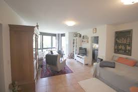 Erstellen sie eine benachrichtigung und teilen sie ihre favoriten! Modernisierte 2 Zi Wohnung Mit Loggia Aussenstellplatz Und Einbaukuche In Neuss Grimlinghausen