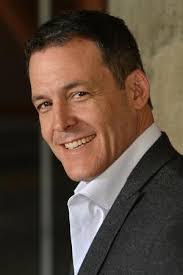 Fadi Malouf's Instagram, Twitter & Facebook