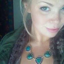 Mariah Atkinson (mariahrosea)