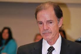 Children perform at special Remembrance Day service in Brooklyn Gallery