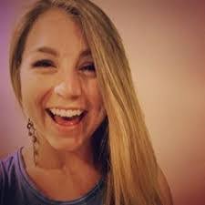 Chelsey Arnold's Instagram, Twitter & Facebook