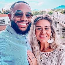 Does anyone know of a really good realtor, who will look out for your best  interest and who truly is in it to help their clients.