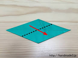 折り紙でバラの折り方 簡単に作れて超かわいい