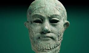 Treasures of Oriental Antiquity from the Met Illuminate the Louvre