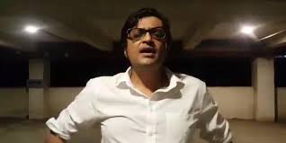 The actor, who appeared in a debate on nepotism in the hindi film industry, was seen eating her food as other panelists and the anchor arnab goswami. Arnab Goswami Booked On Charge Of Hurting Religious Feelings The New Indian Express