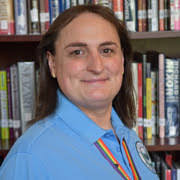 Stephanie Barr's Instagram, Twitter & Facebook