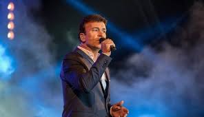 Página oficial de tony carreira booking: Tony Carreira Internado Cantor Esta Bem De Saude Zap