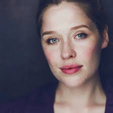 Xenia Puskarz Thomas