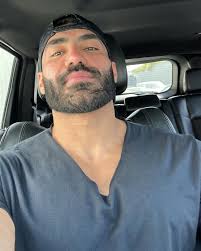 Hussein (@husein.moe) • Foto e video di Instagram