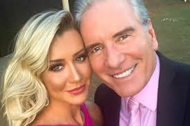 Ana Paula Siebert revela acordo envolvendo casamento com Roberto Justus