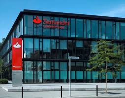 Erledigen sie ihre bankgeschäfte einfach im internet. Santander Consumer Bank Und Rwe Effizienz Bieten Gemeinsam Emobility Komplettpakete An