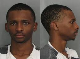 Hoover police charge Birmingham man in holdup