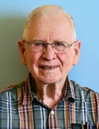 Maureen Sanford's Instagram, Twitter & Facebook