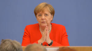 If someone had said in 1988 that a woman who grew up under communism would lead a reunited germany before long, few would have believed it. Bundeskanzlerin Fur Desinteressierte Angela Merkel In Der Bpk Vom 19 Juli 2019 Jung Naiv