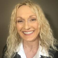 Congratulations to our talented WMU Sales and Business Marketing students  who took first place, for the third time, in the Desert Cup competition  against fourteen prestigious universities!