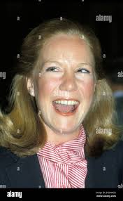 Mary cunningham hi-res stock photography and images