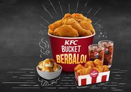 Mungkin artikel ini akan sedikit membantu kalian yang sedang membutuhkan informasi mengenai harga dan menu kfc. Promosi Kfc Bucket Berbaloi Berbaloi Ke
