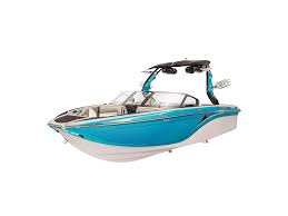 A wakeboard looks similar to a surfboard but the thrill of the ride is due to the force of being pulled by a motor boat instead of depending on the waves for a joy ride. 2020 Boats To Check Out Wakeboarding Magazine