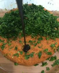 Hataysandikici Mercimek Koftesi Cig Kofte Gibi Gozuken Ve Onun Kadar Lezzetli Mercimekten Yapilan Bir Kofte Cesidi Soguk Meze Olarak Food Chicken Meat