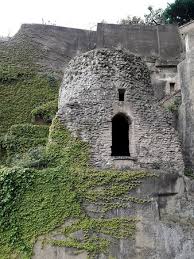 Hotel nei pressi di tomba di virgilio. Tomba Di Virgilio Foto Di Parco Vergiliano A Piedigrotta Napoli Tripadvisor