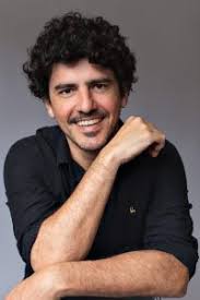 Destrave suas armas de poder em workshop com o ator Douglas Rosa