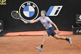 Lorenzo musetti (born 3 march 2002) is an italian tennis player. Atp Lione 2021 Lorenzo Musetti Finale Pazzesco Tsitsipas Un Grande Campione Oa Sport